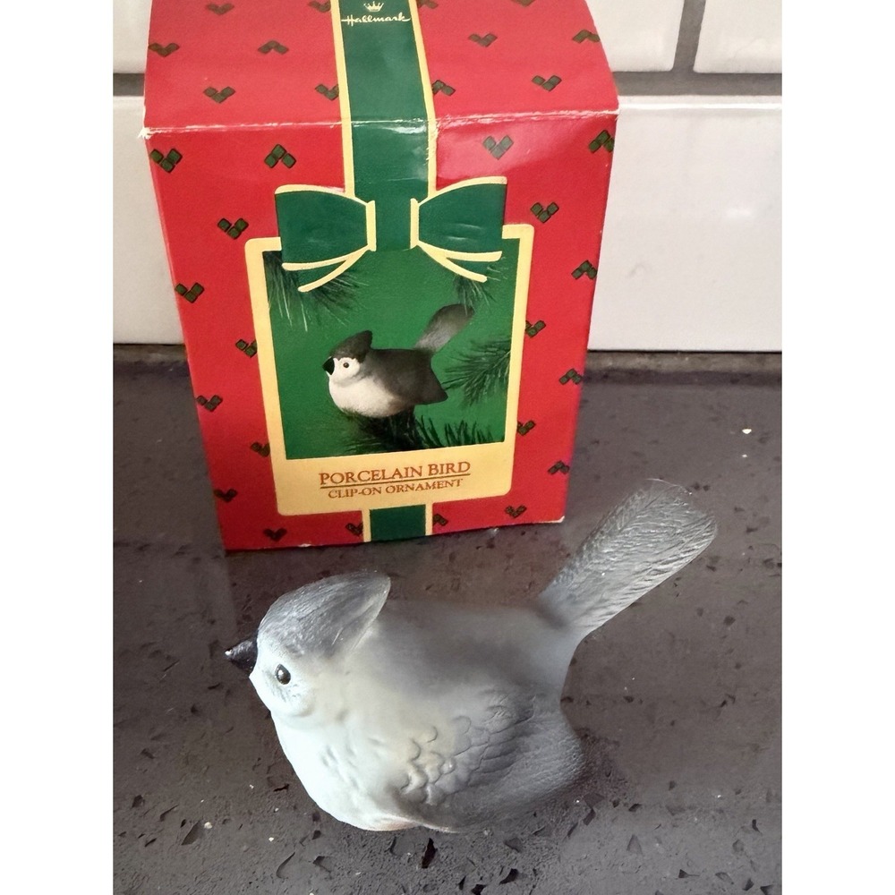 Hallmark‎ Keepsake Ornament Clip on Bird Tufted Titmouse Porcelain
